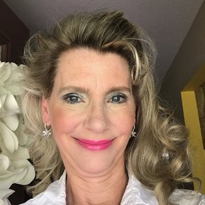 Leslie Pfeifer